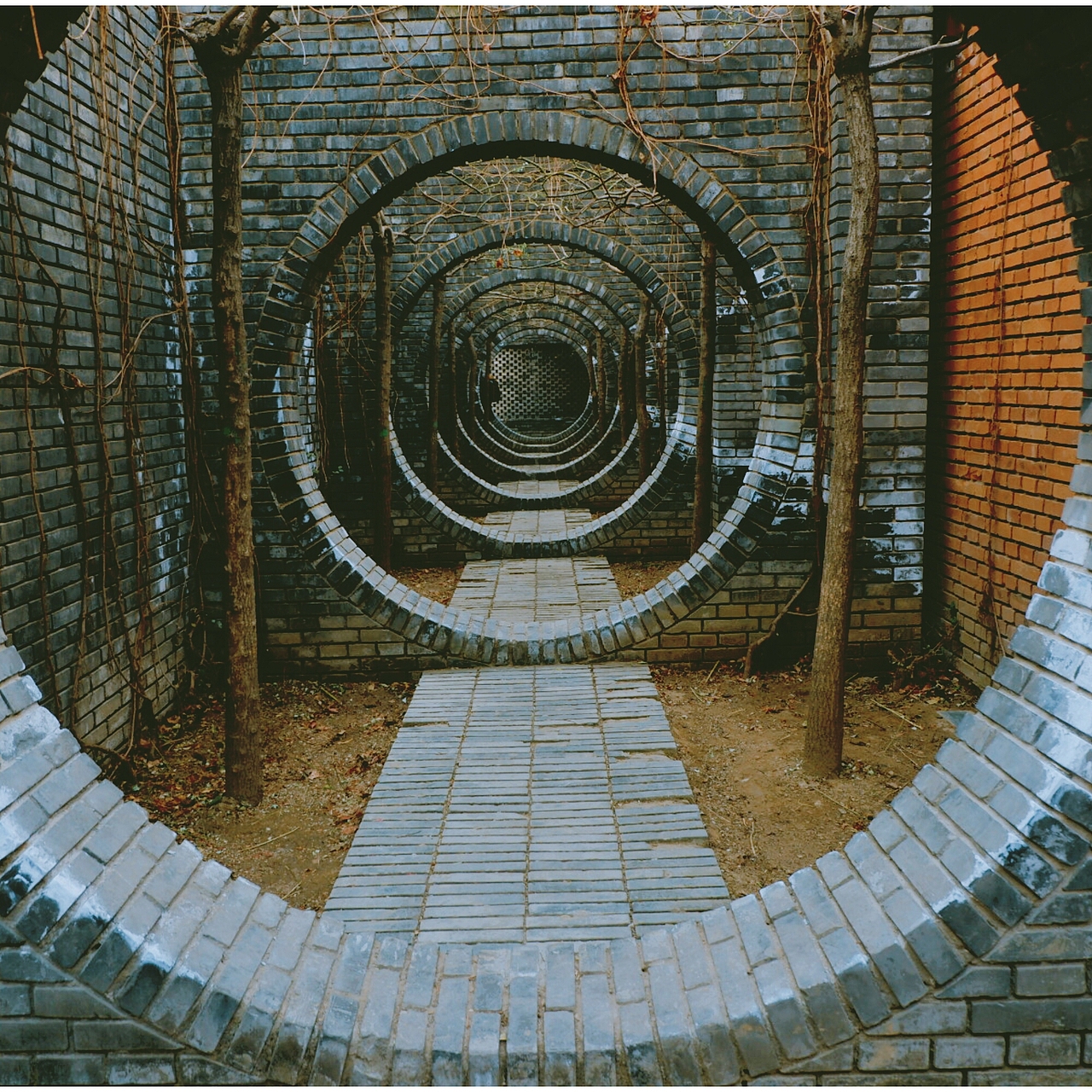 紅磚美術(shù)館（圖ZMTA2ODI2NjY0） - 其他攝影 - 站酷設(shè)計師太極人家小娘子原創(chuàng)素材 - 站酷ZCOOL