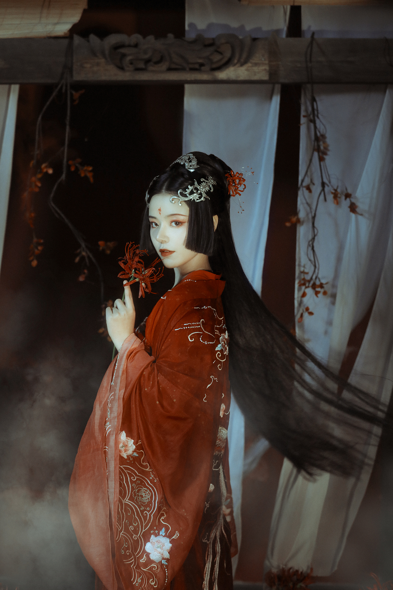 【引花魂】（图ZMTk1OTEyMjg0） - 人像摄影 - 站酷设计师小艾野原创素材 - 站酷ZCOOL