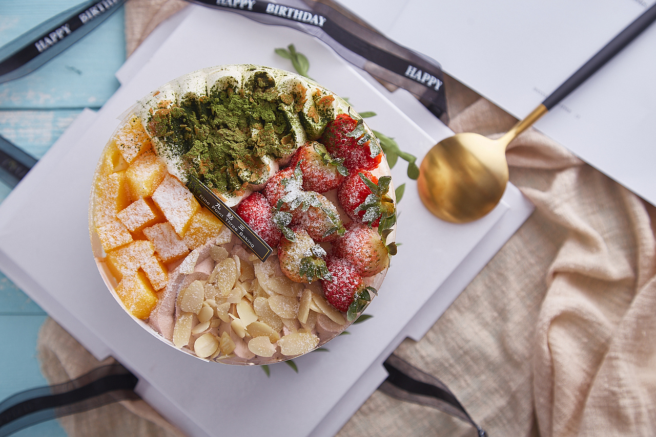 蛋糕拍摄（图ZOTc3MTE1Mjg=） - 产品摄影 - 站酷设计师光锐视觉原创素材 - 站酷ZCOOL