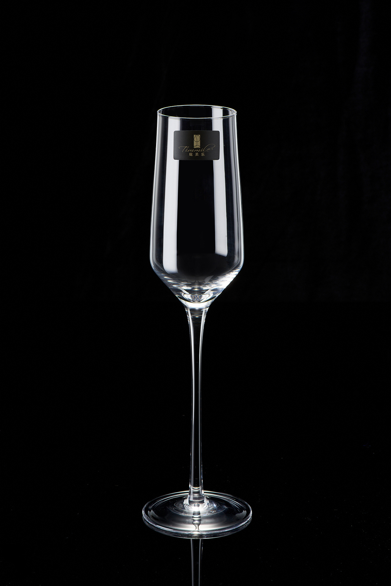 玻璃杯红酒杯洋酒杯香槟杯多功能杯白酒分酒器拍摄