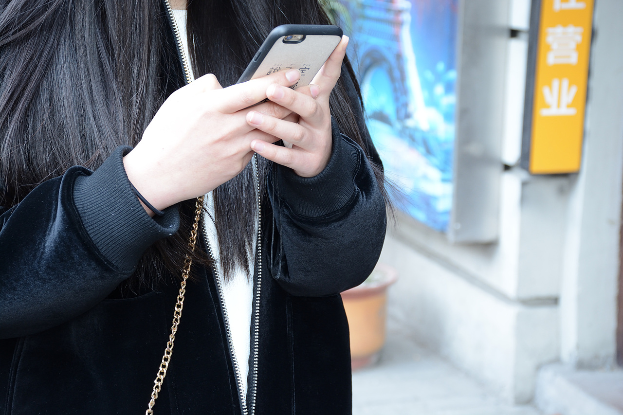 街拍 | 和你一起的时光都冒着粉色泡泡