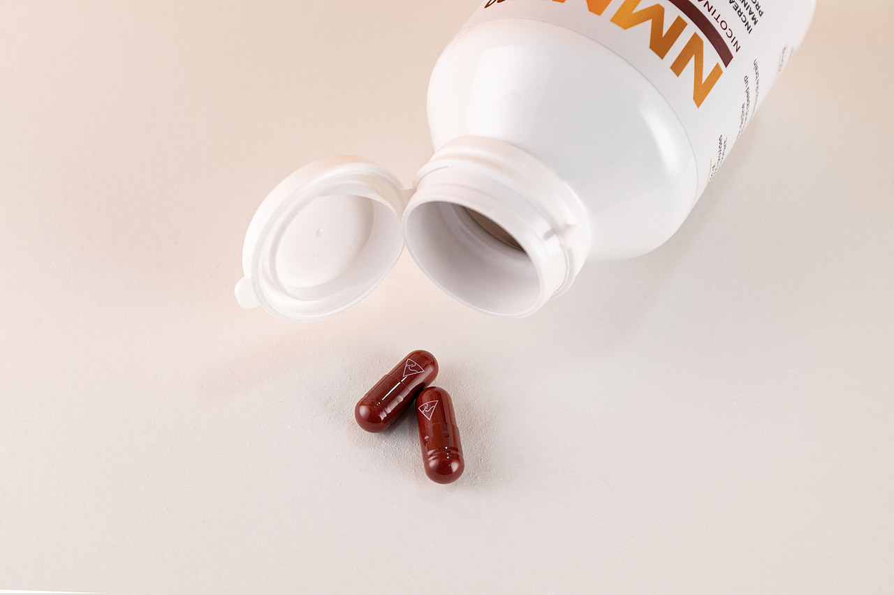 保健品丨产品摄影（图ZMjY4NDE4NjY4） - 产品摄影 - 站酷设计师鹿生kapel原创素材 - 站酷ZCOOL