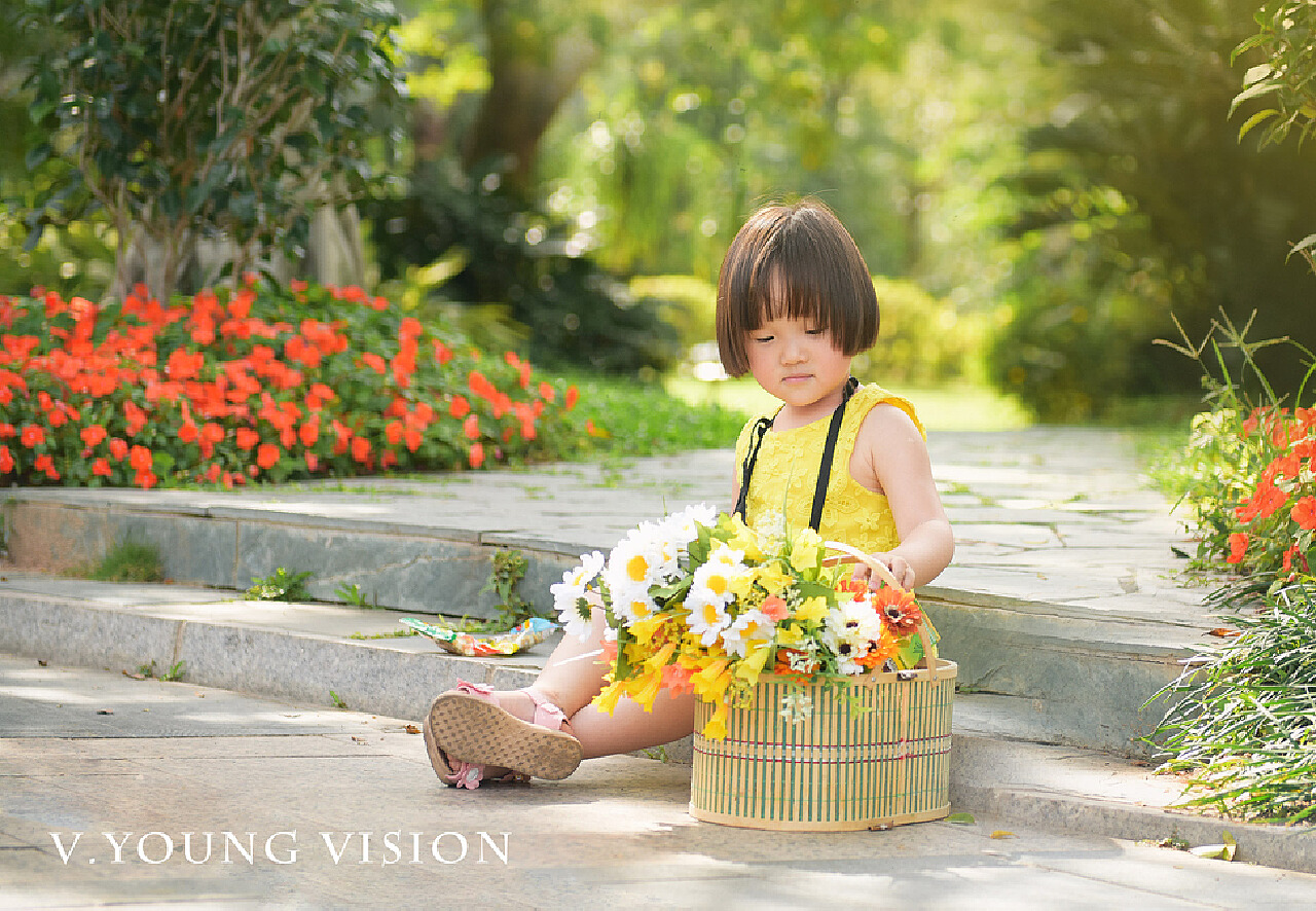 Free Images : person, people, play, kid, summer, spring, sitting, child ...