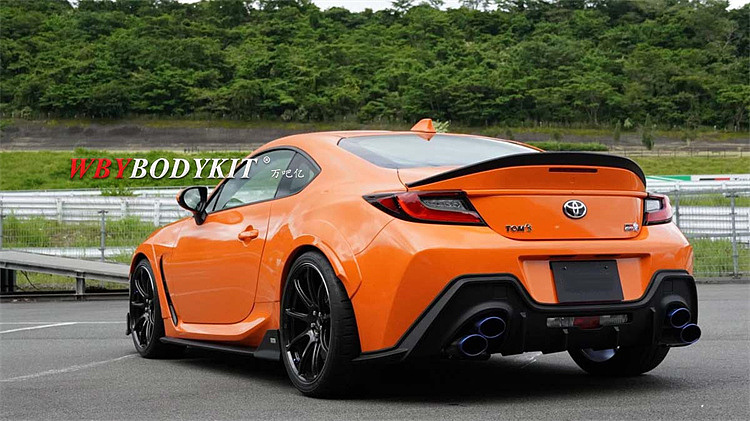 21款丰田86改装toms宽体小包围前唇前杠扩展侧裙后唇