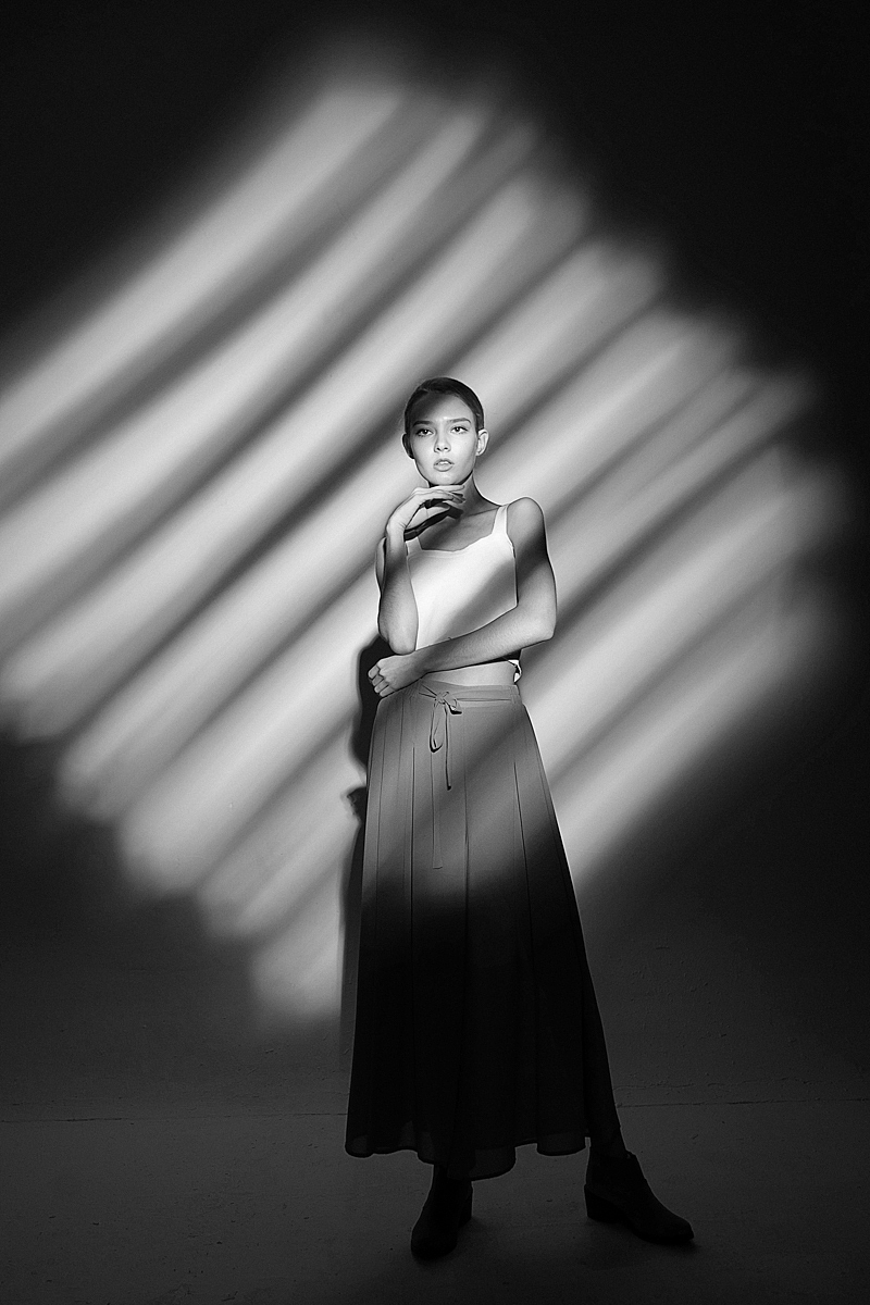 云月有殊,光影无别。摄影师——草坪（图ZMTg4MDYxNDUy） - 人像摄影 - 站酷设计师摄影师草坪原创素材 - 站酷ZCOOL