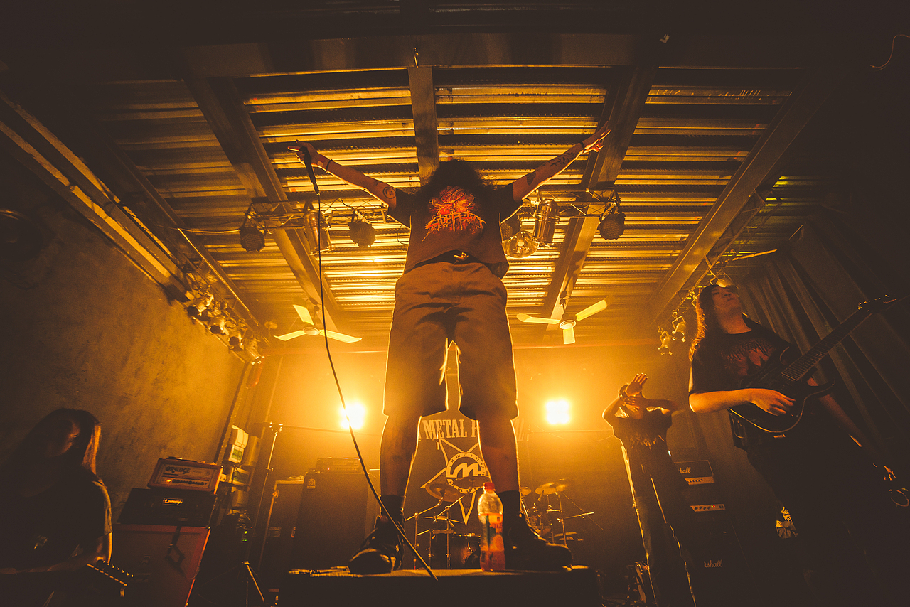 330金属音乐节广州站（图ZMjE4MTM2MjA=） - 人像摄影 - 站酷设计师凹凸蜀黍原创素材 - 站酷ZCOOL