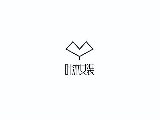 女装logo