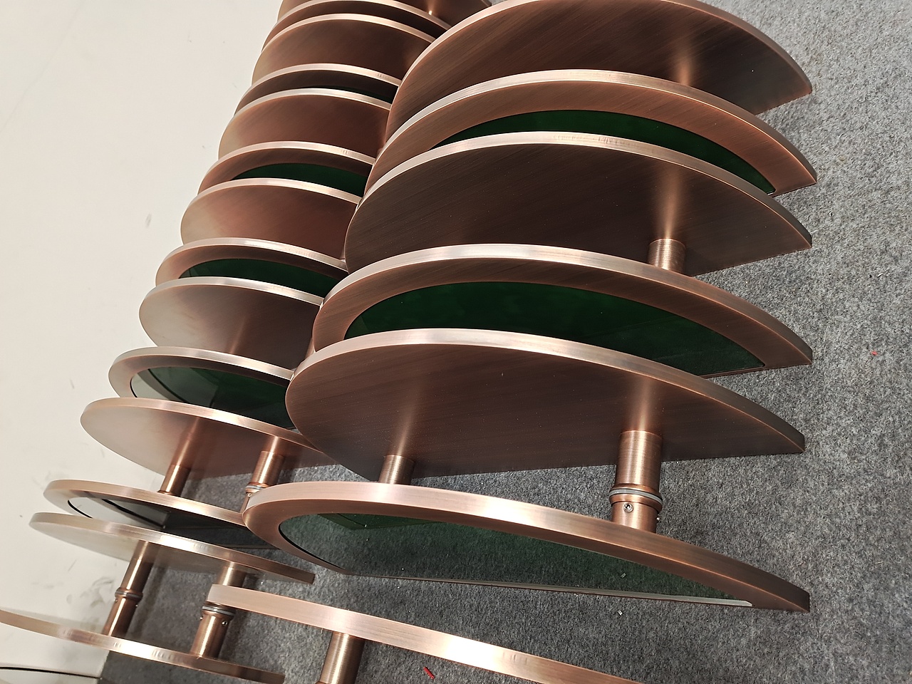 圆形铜门大拉手