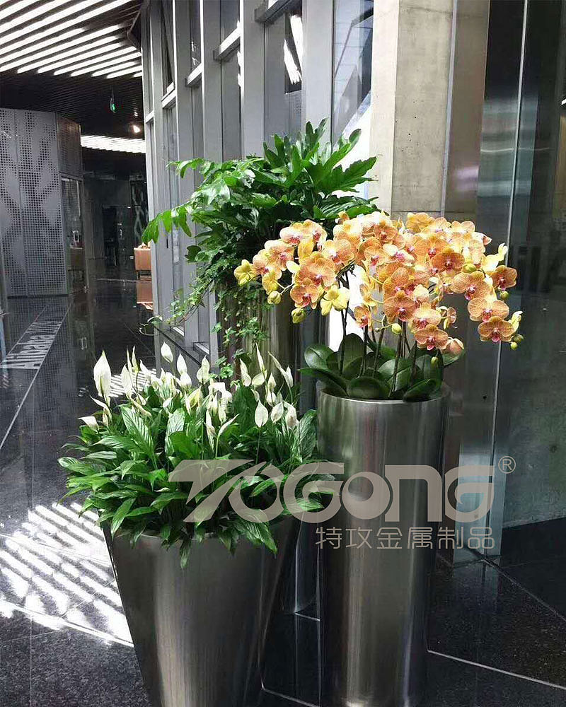 园林景观不锈钢花箱花钵厂家定制（图ZMjE3NTAyMzQ0） - 工艺品设计 - 站酷设计师特攻金属制品原创素材 - 站酷ZCOOL