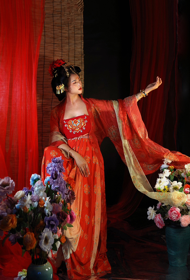 大唐富贵包（图ZMzQ3NTgxMzYw） - 人像摄影 - 站酷设计师是个小甜瓜原创素材 - 站酷ZCOOL