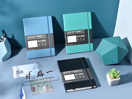 本子灯塔笔记本拍摄