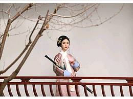 “此去蒙古，我将无我，不负家国。”