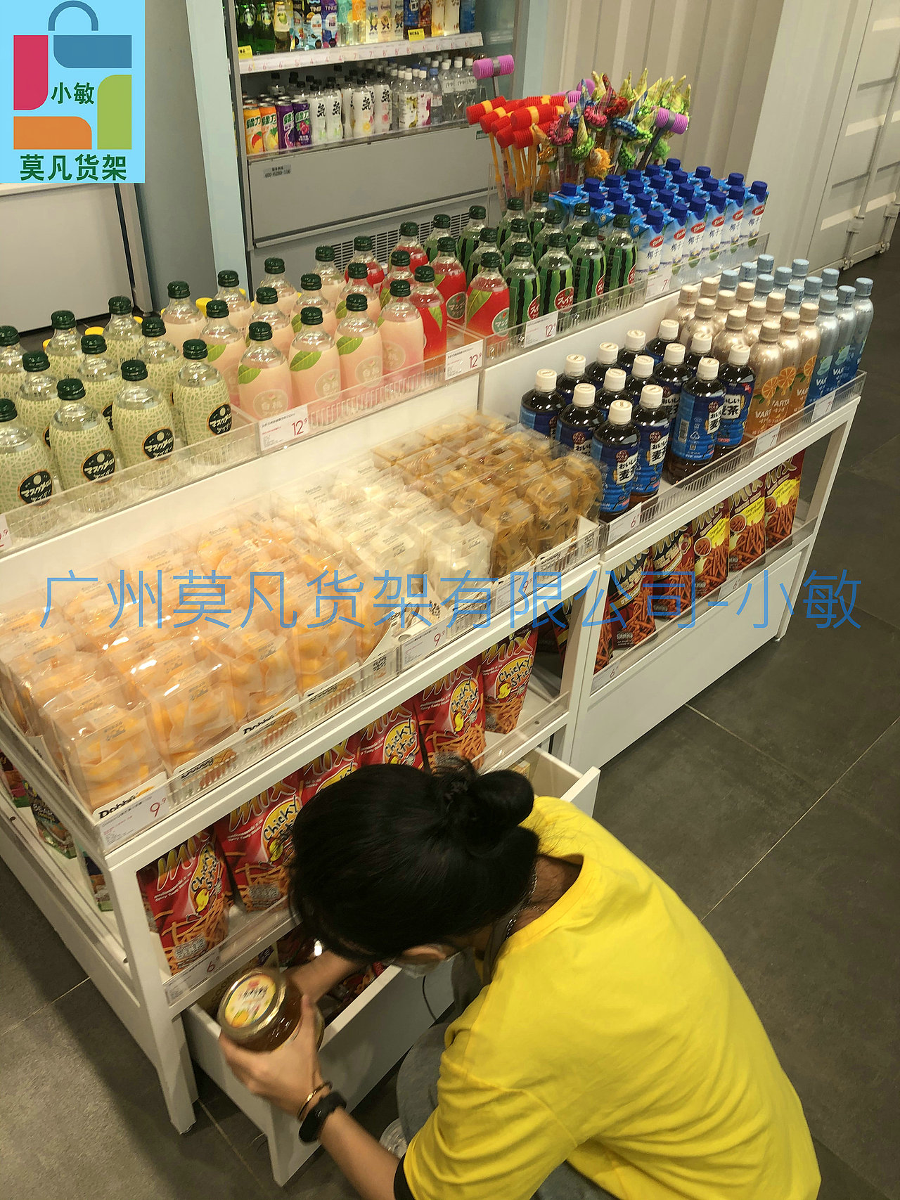 广州KKV打造新潮品牌,诺米家居货架,名创优品货架