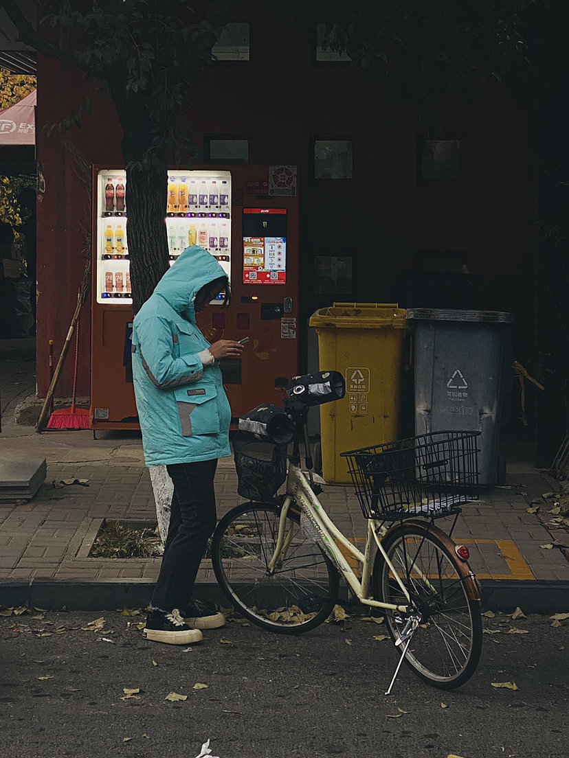 到学校取个快递