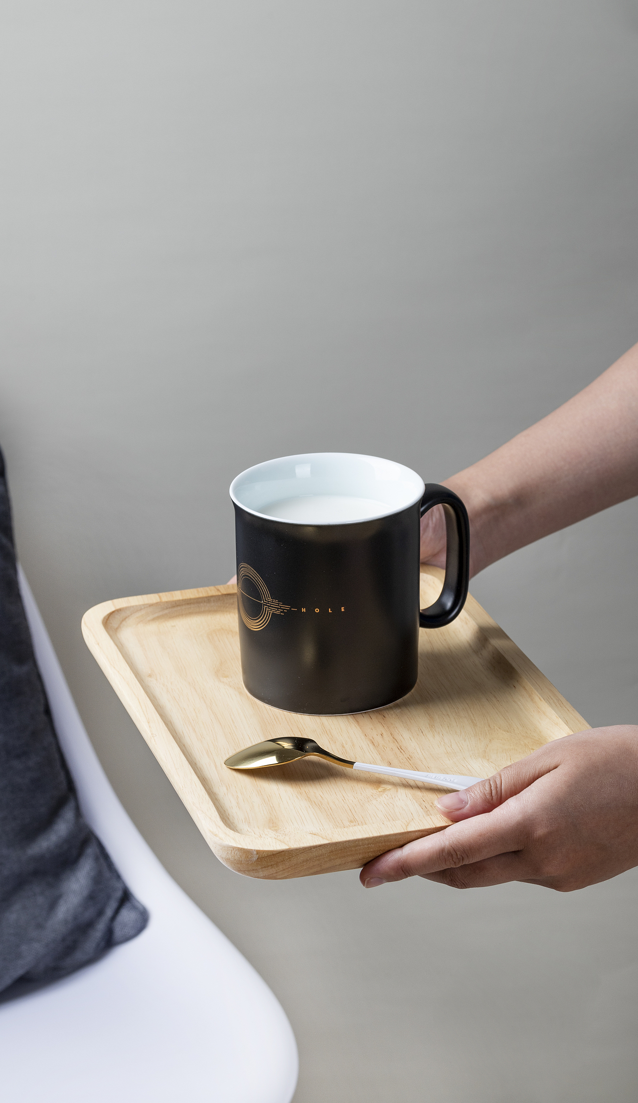 图腾风格图案设计 —— 黑洞·不要温柔的走进那个良夜