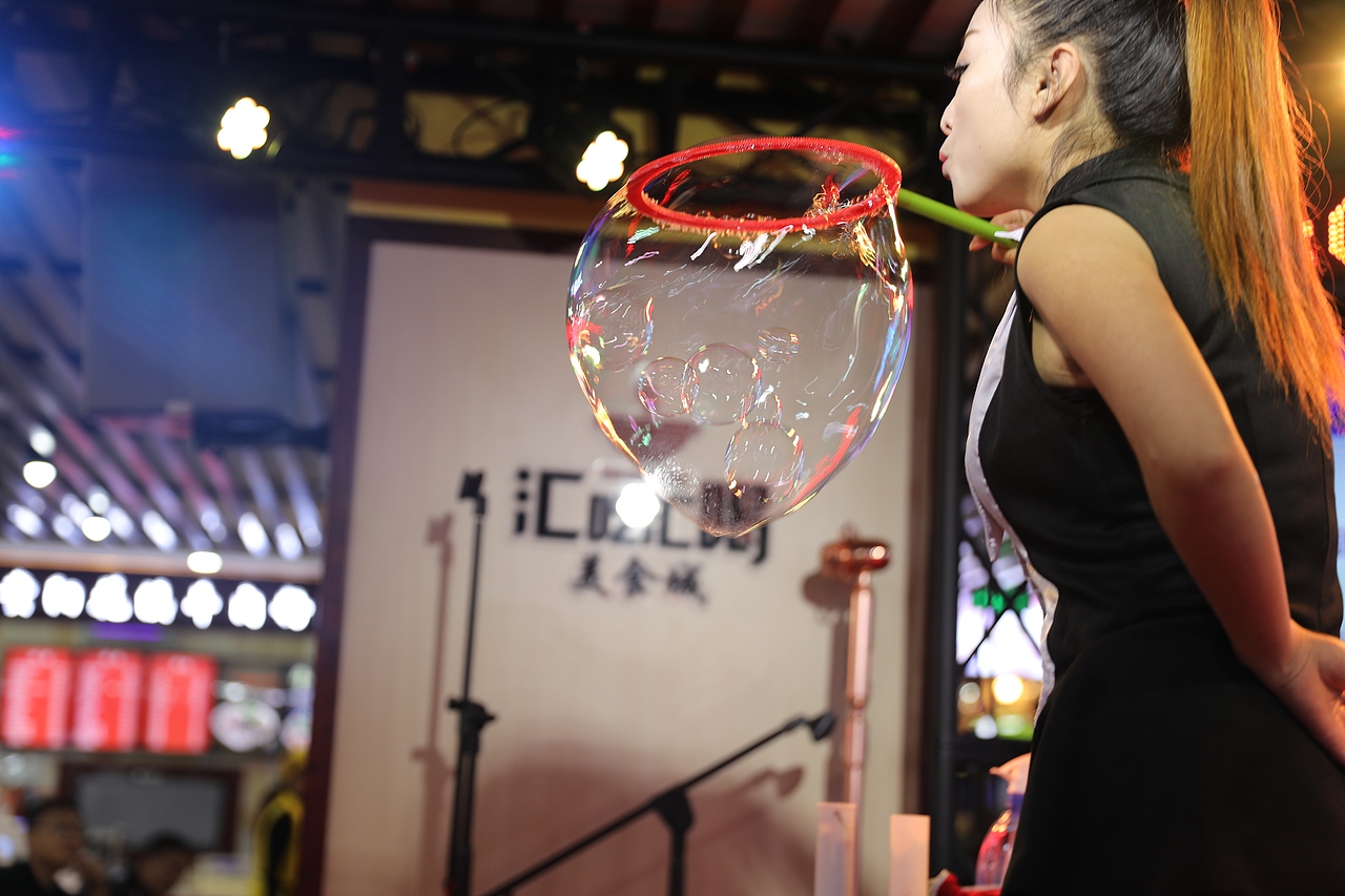 汇吃汇喝美食城周末剧场活动摄影（图ZMTEwODEwMDI0） - 风光摄影 - 站酷设计师汇吃汇喝原创素材 - 站酷ZCOOL