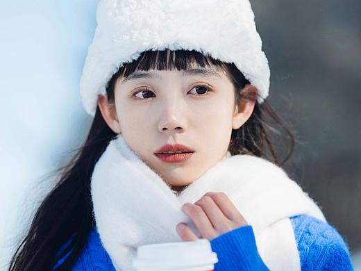 《冰雪女孩》