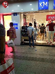益阳市迪赛尼斯女装货架 休闲女装货架厂家直销
