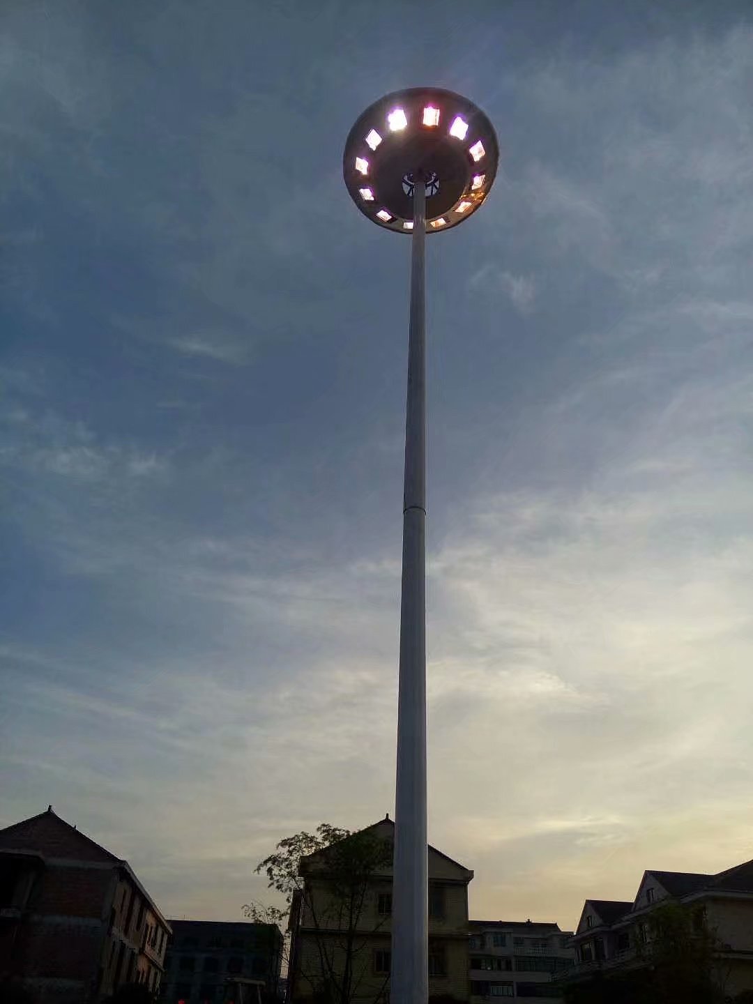 高速公路高杆灯-机场30米高杆灯【世博光电】