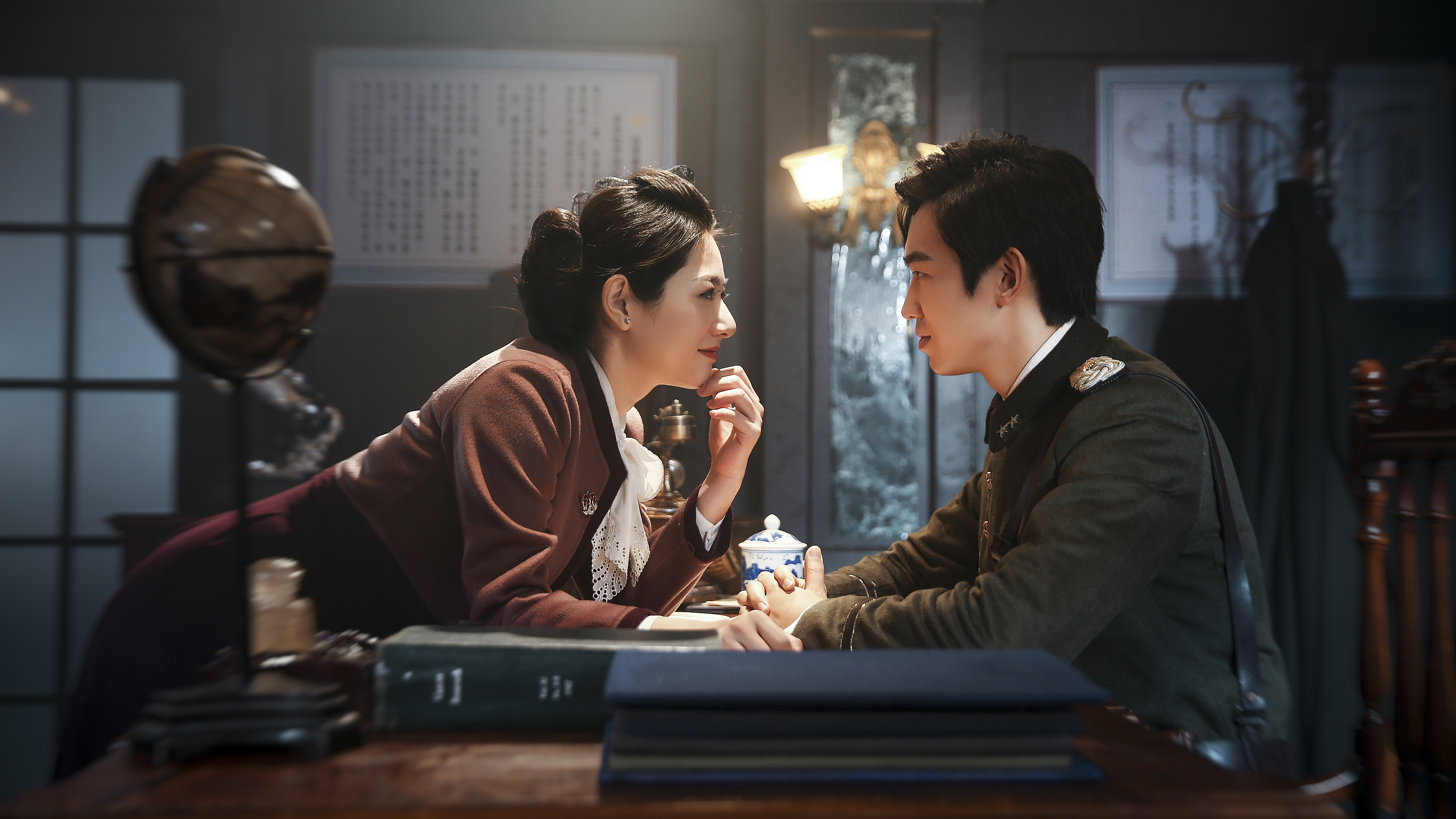 剧照师带你看快穿网剧《炮灰攻略》