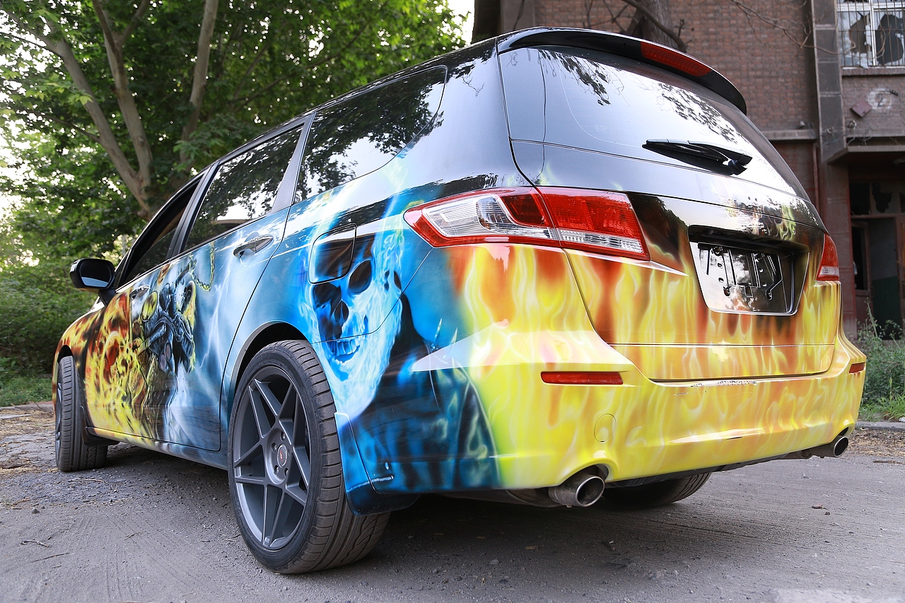 自己纯手给汽车做了一次全车彩绘（附绘画全过程技术）（图ZMTAyNjI2OTgw） - 绘画 - 站酷设计师和尚画画8585原创素材 - 站酷ZCOOL