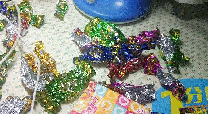 用糖纸画的小创意