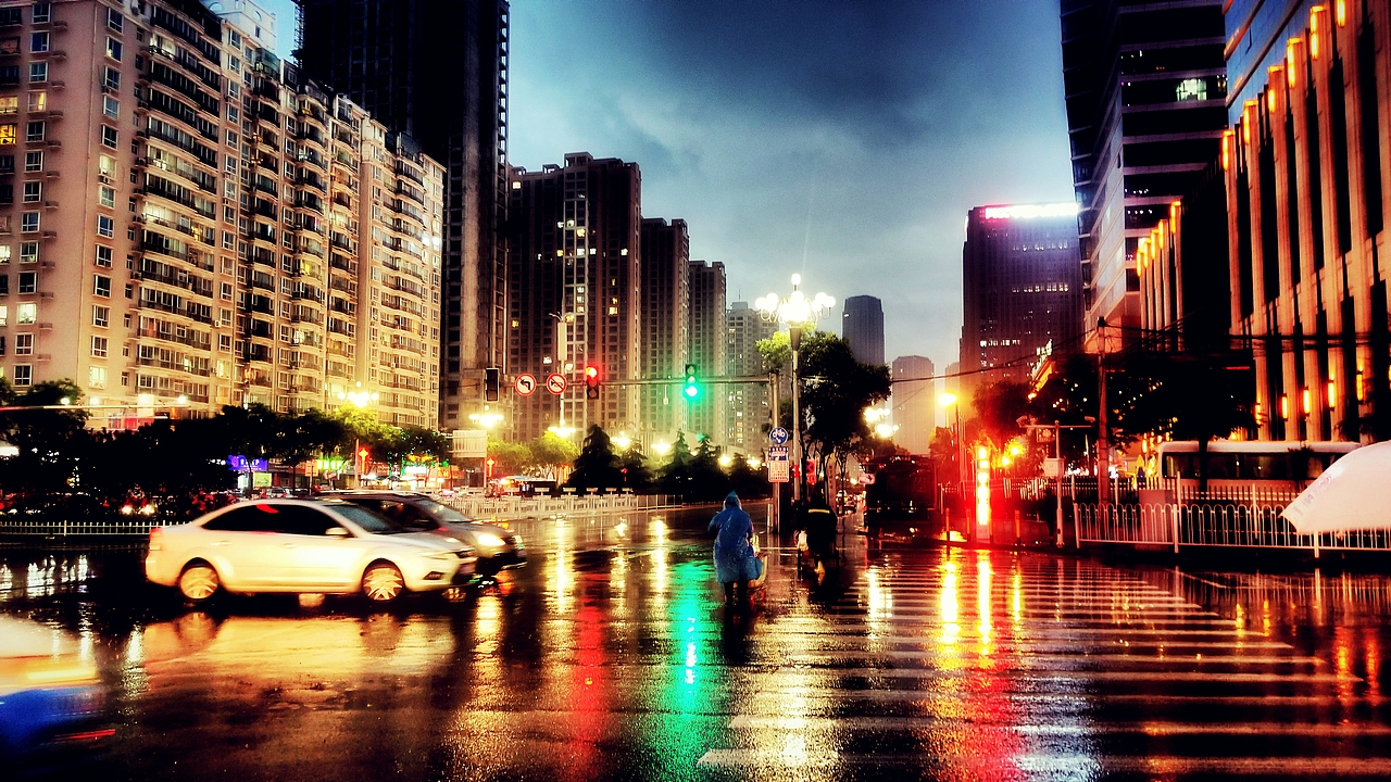 雨中的这座城（图ZMTU3ODcyMjgw） - 风光摄影 - 站酷设计师白小小之小小白原创素材 - 站酷ZCOOL
