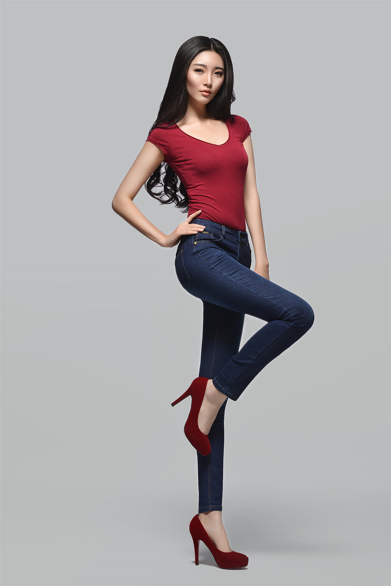 女裤模特拍摄棚内服装拍摄淘宝拍摄