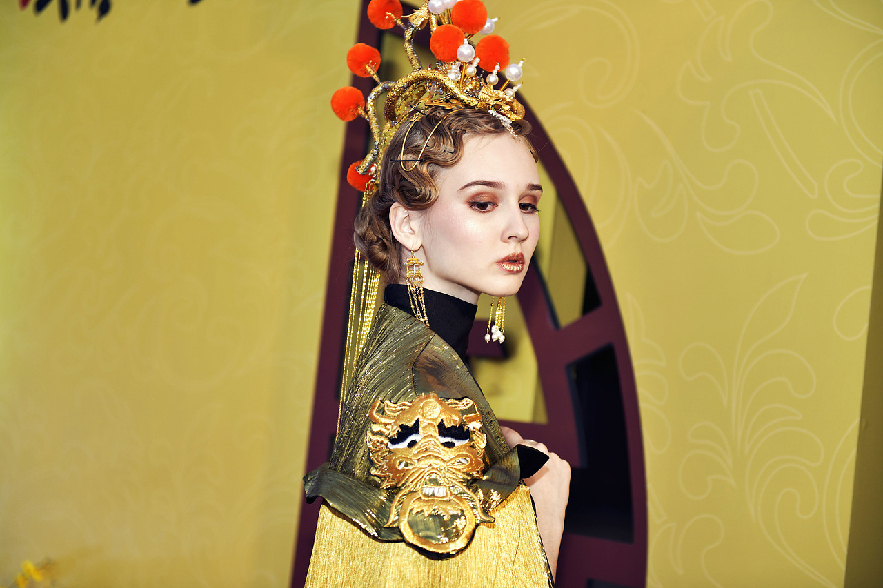 地产品牌发布会（图ZMTg1MDk5Mjk2） - 舞台美术 - 站酷设计师三云原创素材 - 站酷ZCOOL