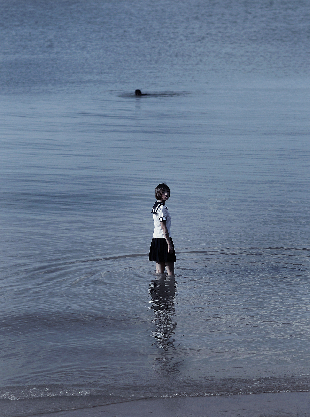 【海的这边，海的那边】（图ZNTA3NDI4ODA=） - 人像摄影 - 站酷设计师Tony恶魔的艺术馆原创素材 - 站酷ZCOOL