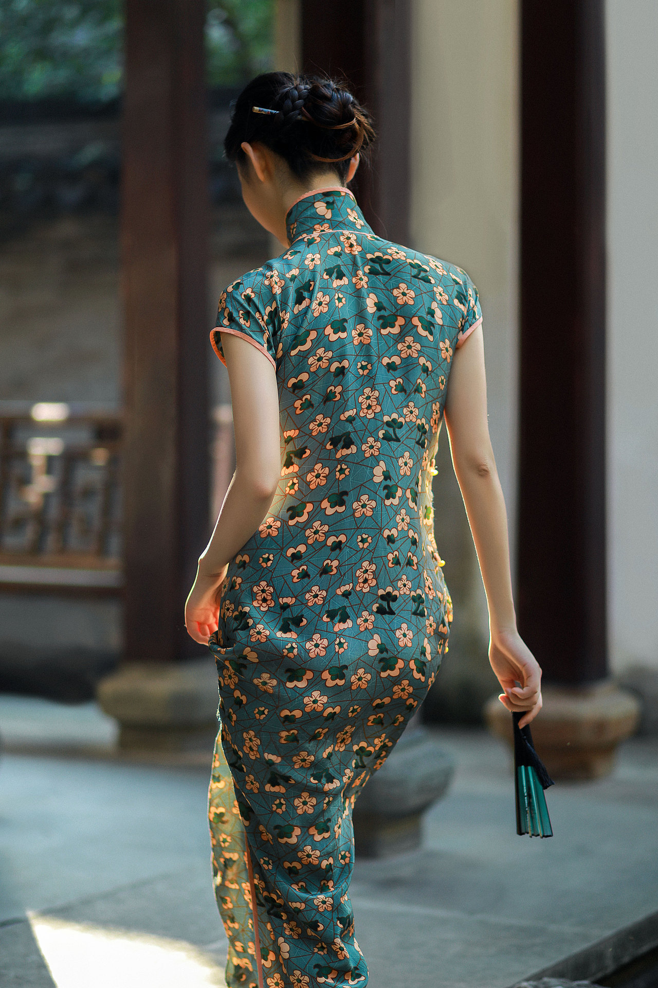 最是那一低头的温柔（图ZMjI3NjcwNDg0） - 人像摄影 - 站酷设计师子诺ZiNeo原创素材 - 站酷ZCOOL