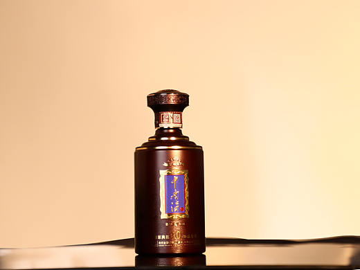 华瑞府·中南海-10白酒拍摄（个人主页-ZNTU3NTE2Njg=） - 产品摄影 - 站酷设计师郝神奇丶原创素材 - 站酷ZCOOL