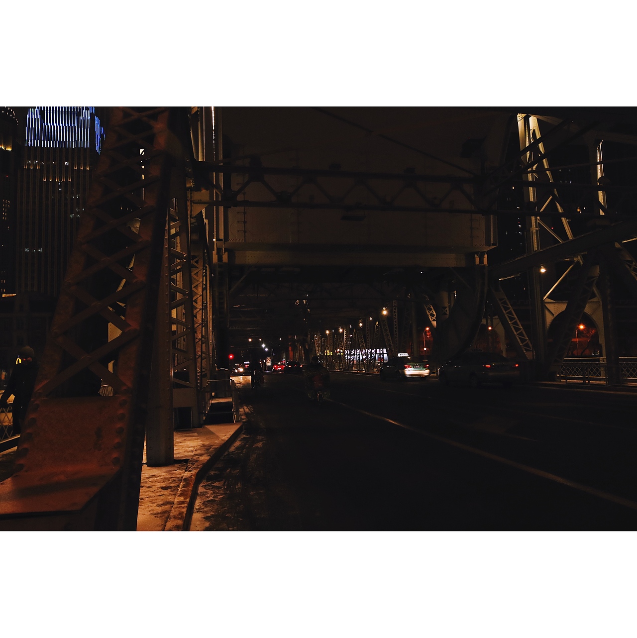 天津—雪后的夜色.