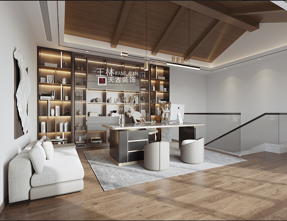 屋主希望卧室能彻底让人放松,沉下身心休憩,所以色彩和风格都延续了整屋的朴实无华。一盏柔和的灯光,随风飘动的纱帘,带来随性和慵懒……