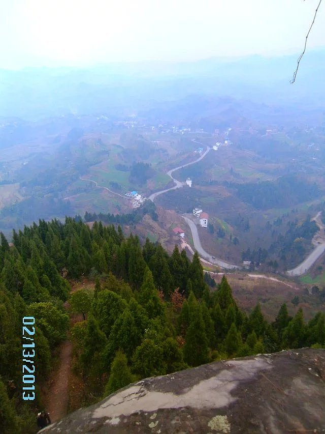 四川宣汉县香炉山