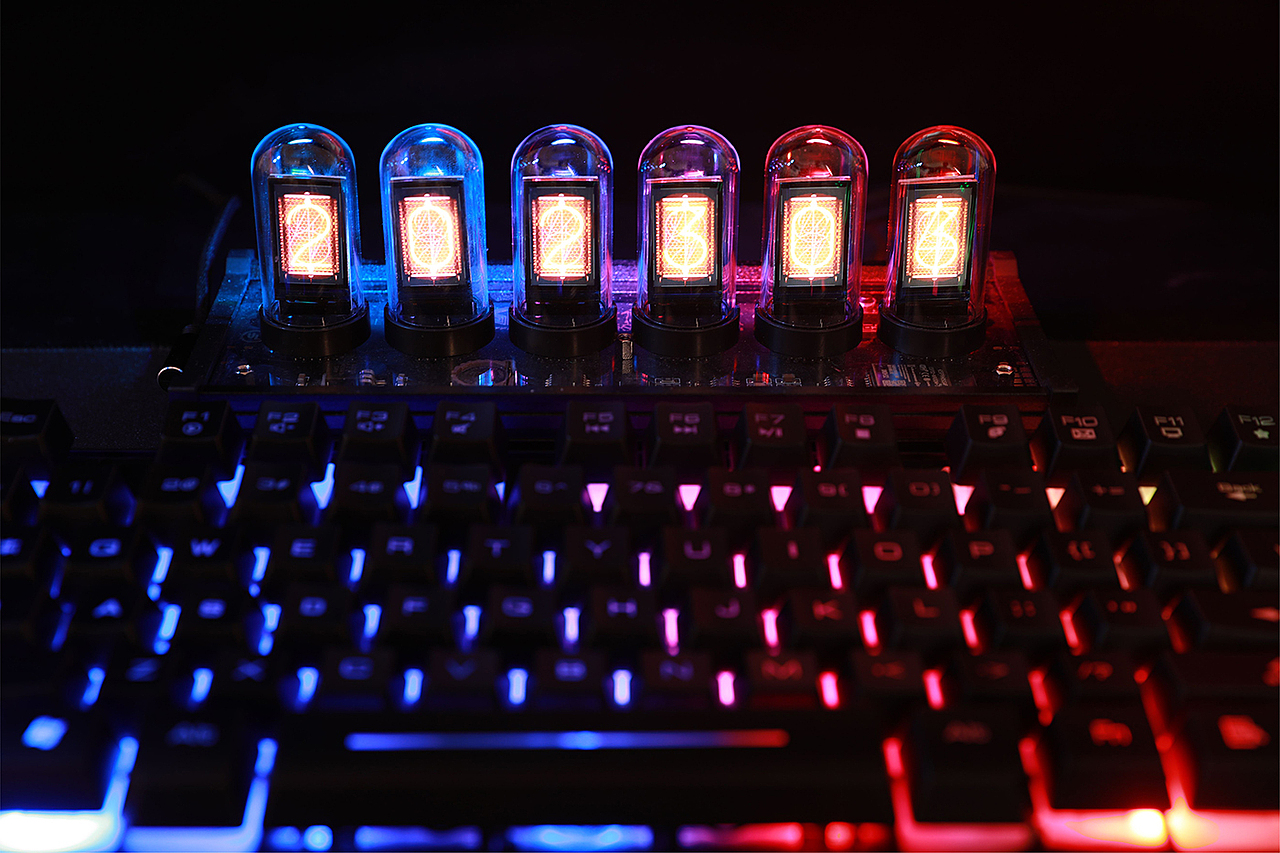 2021 vivo PR 新春赠礼 — VITAL DESIGN（图ZMjQxNDEwMDM2） - 包装 - 站酷设计师Dofla_mingo原创素材 - 站酷ZCOOL