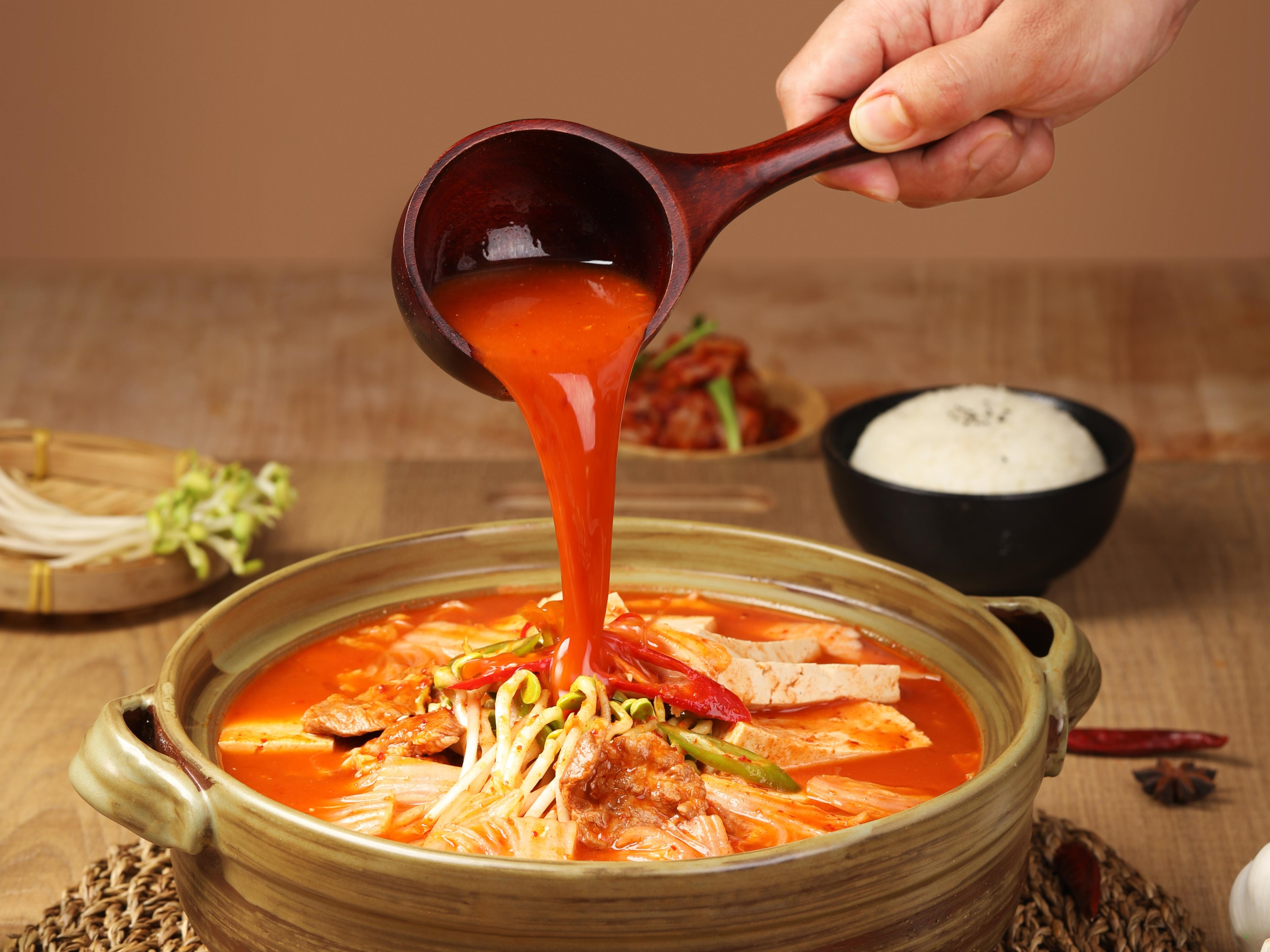 韩式人参鸡汤怎么做_韩式人参鸡汤的做法_美国厨娘_豆果美食