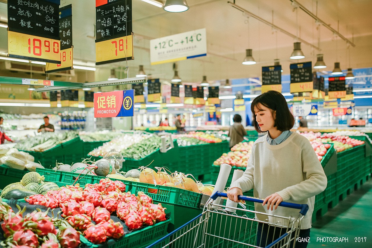 《超市日记》（图ZNzQ0NDc5NDg=） - 人像摄影 - 站酷设计师甘蔗Ganz原创素材 - 站酷ZCOOL