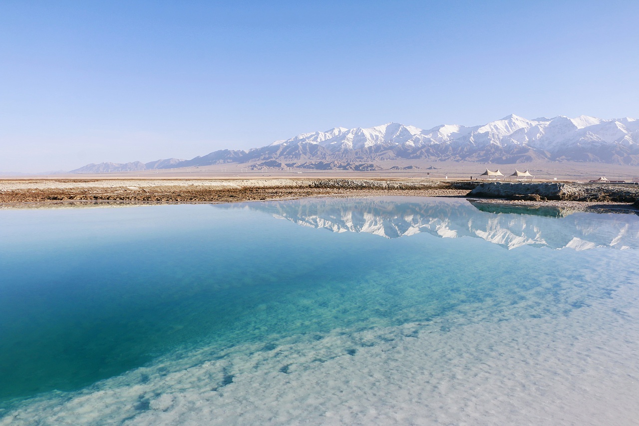 青海大柴旦翡翠湖