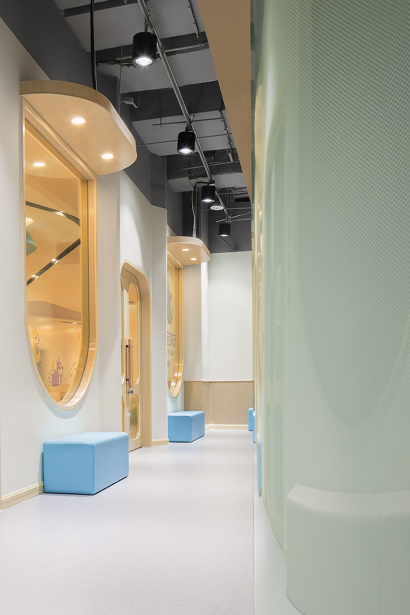 以亲子的呵护出发,打造一所宝贝安心,家长才能更放心