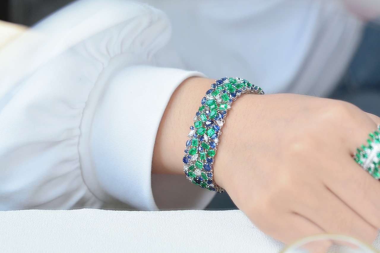 设计师作品|祖母绿蓝宝石套件