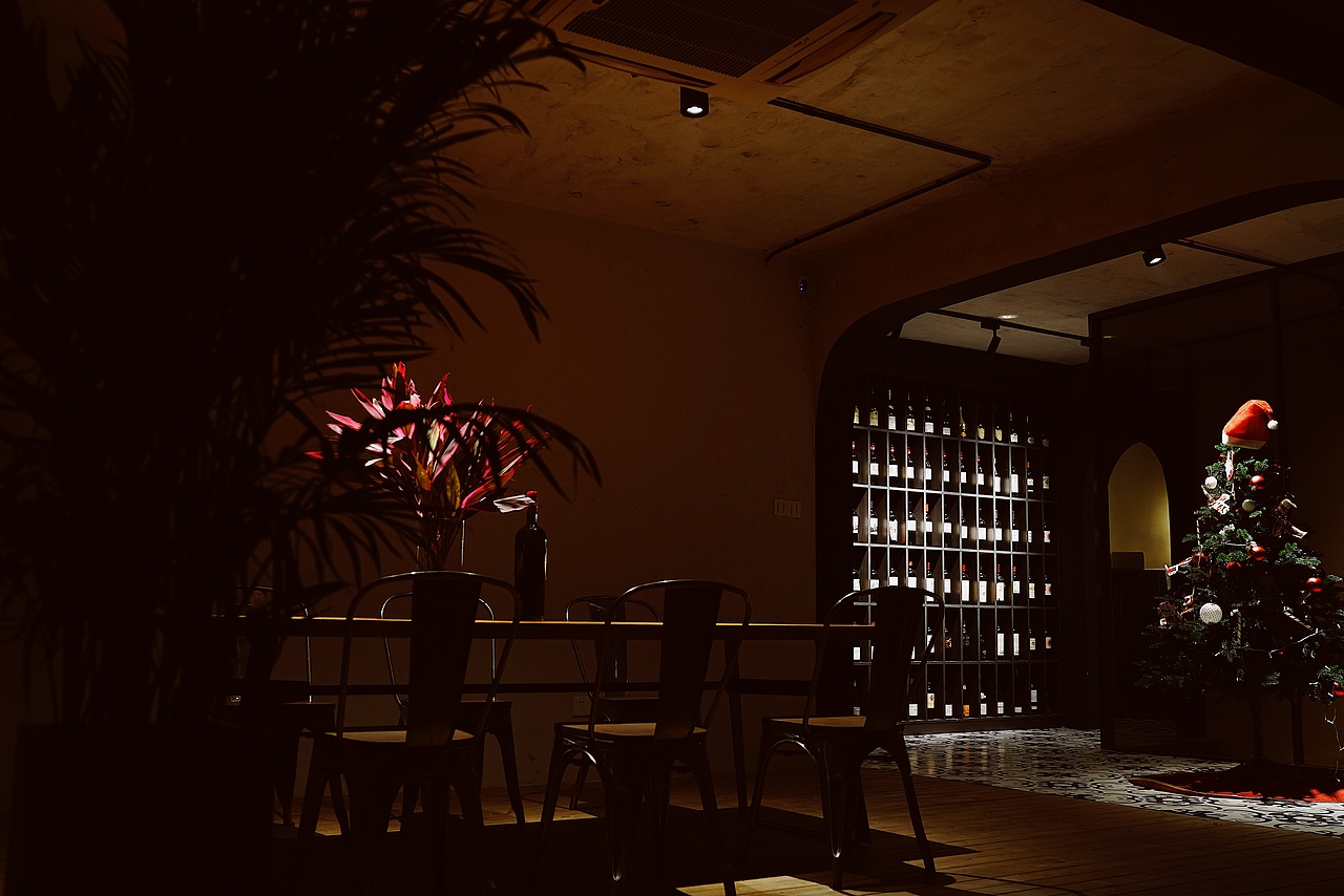 uncorked 酣 红酒&咖啡吧设计落地