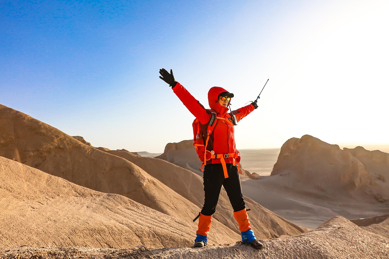 第二届新疆天山丝绸之路 哈密大海道徒步挑战赛
