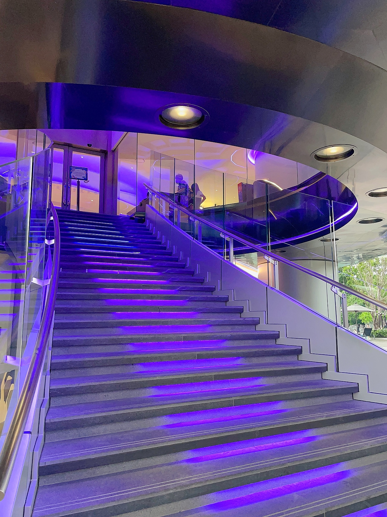 泰国🇹🇭芭提雅の未来感酒店体验🏨