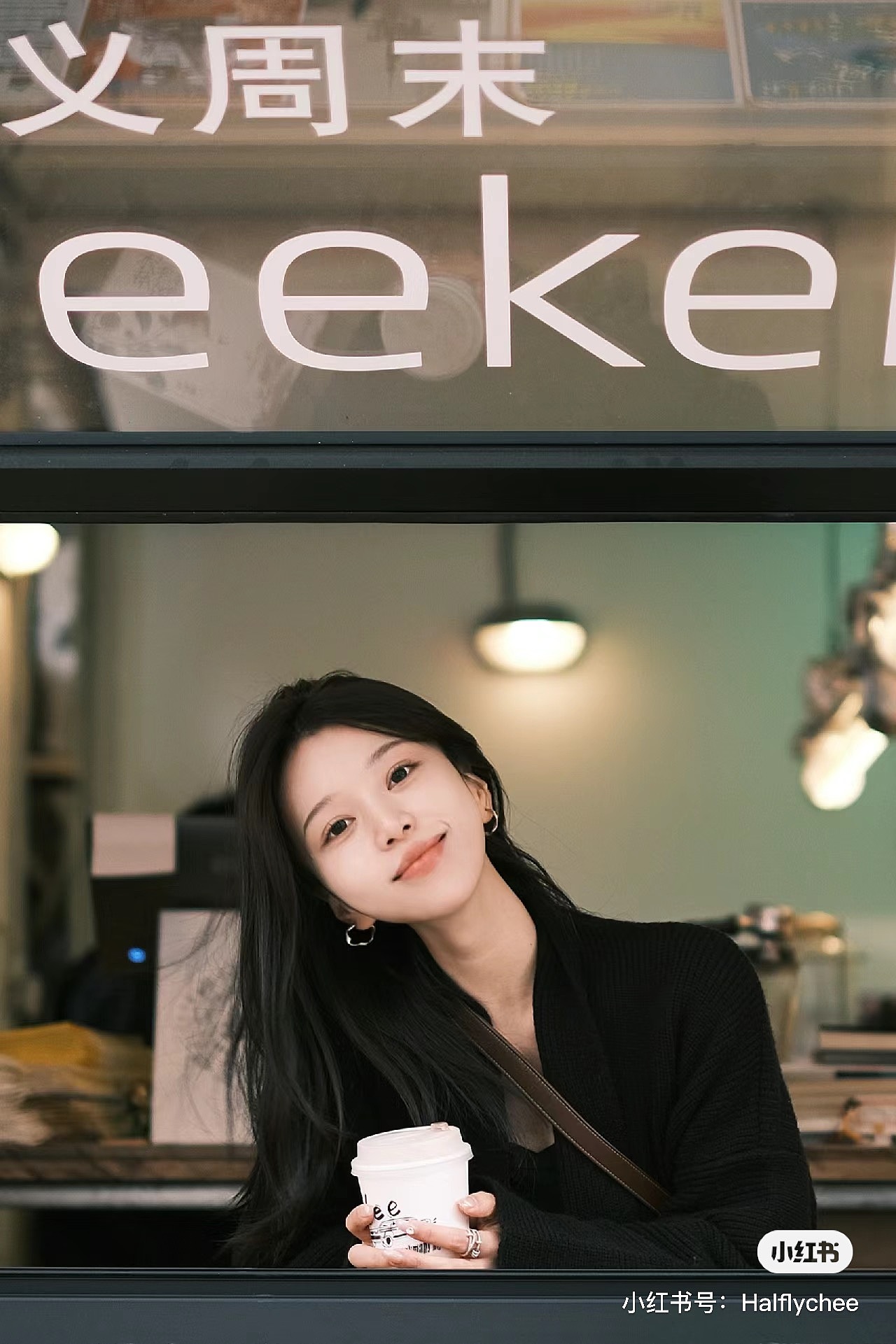 收藏的一些拍照姿势（女生）（图ZMzc2NDAyMzAw） - 人像摄影 - 站酷设计师Z93222229原创素材 - 站酷ZCOOL