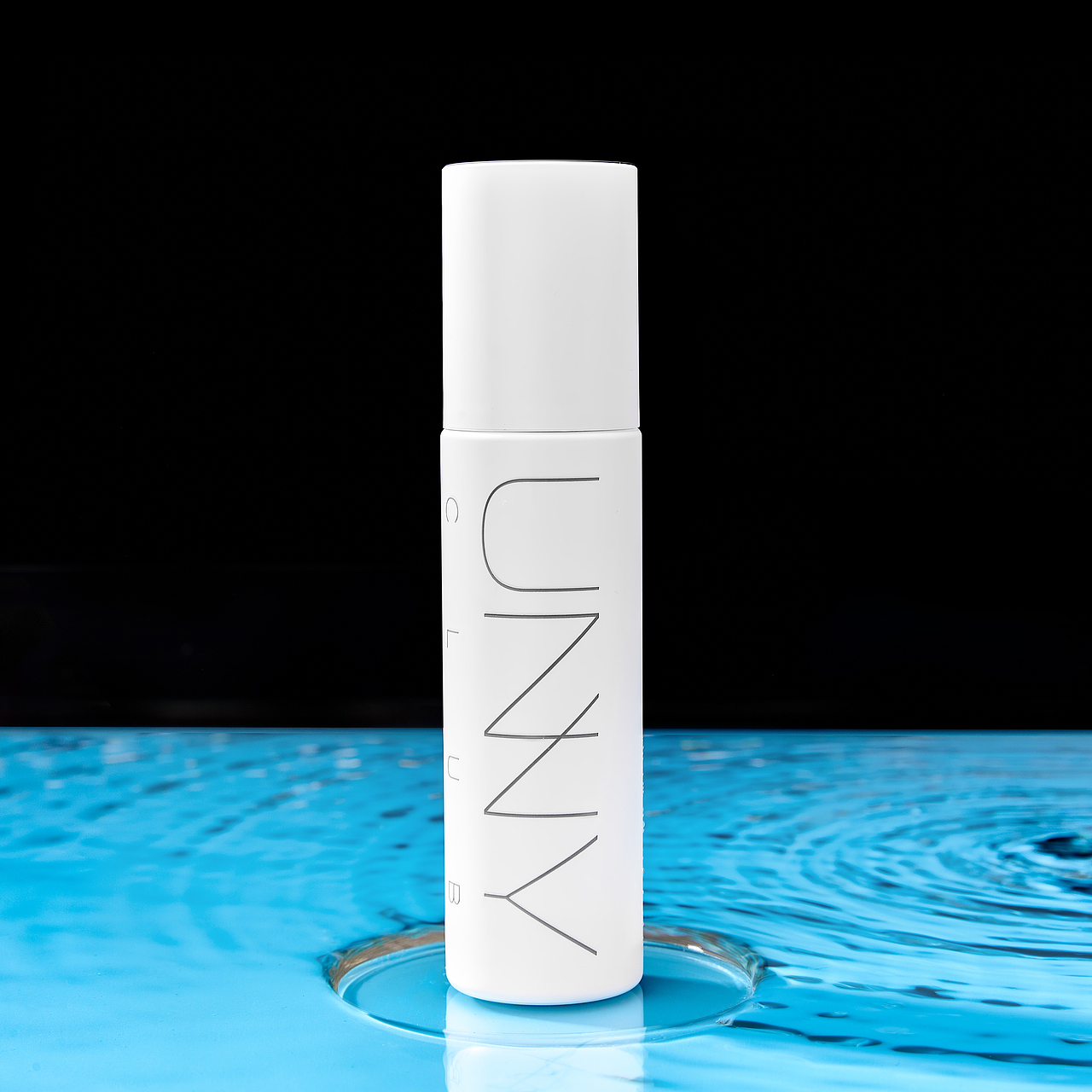 韩国unny定妆喷雾|摄影|产品摄影|张艺伦 - 原创作品 - 站酷 (zcool)