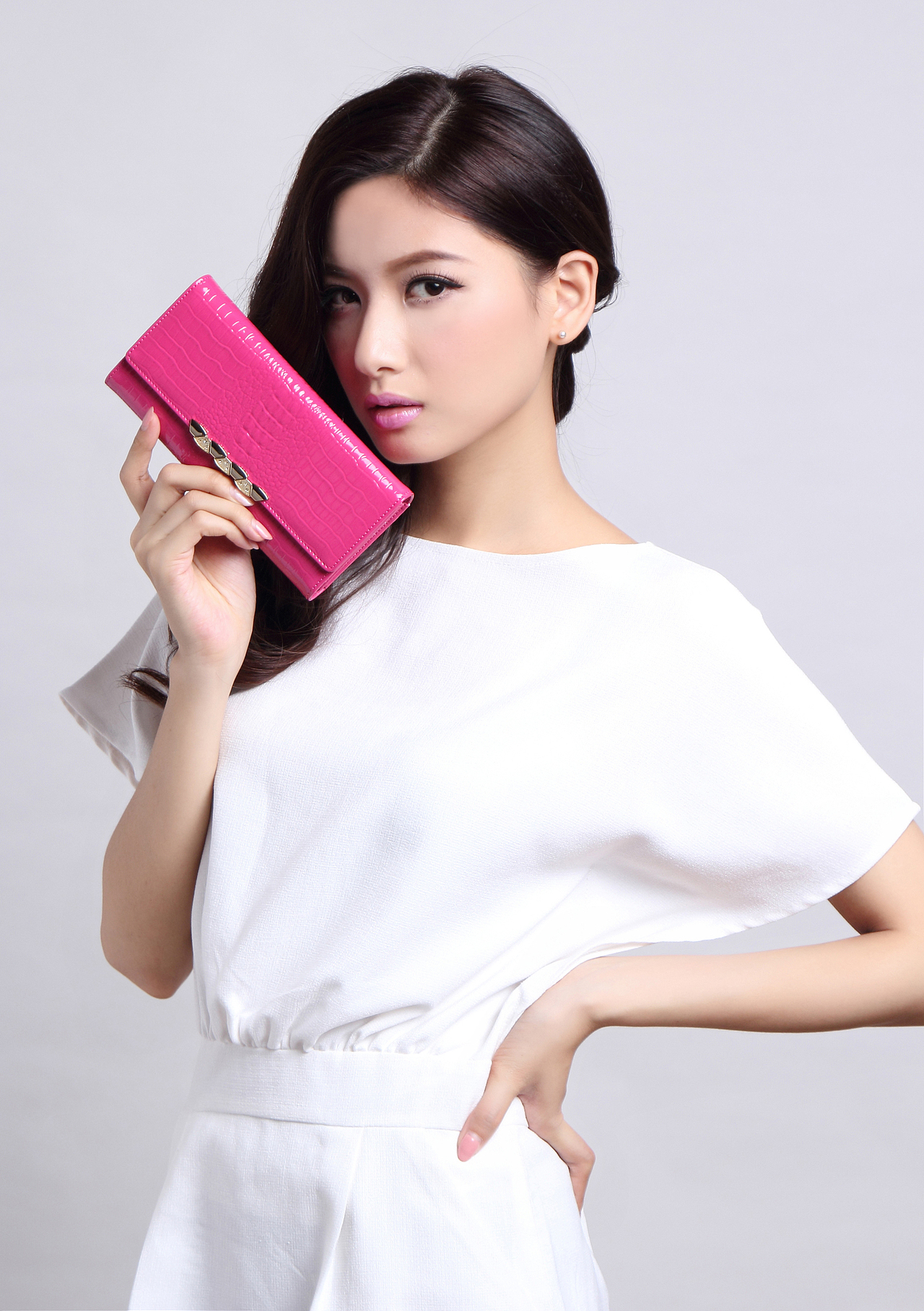 女手包钱真皮包模特拍照 广州皮具摄影 淘宝包包模特拍照 