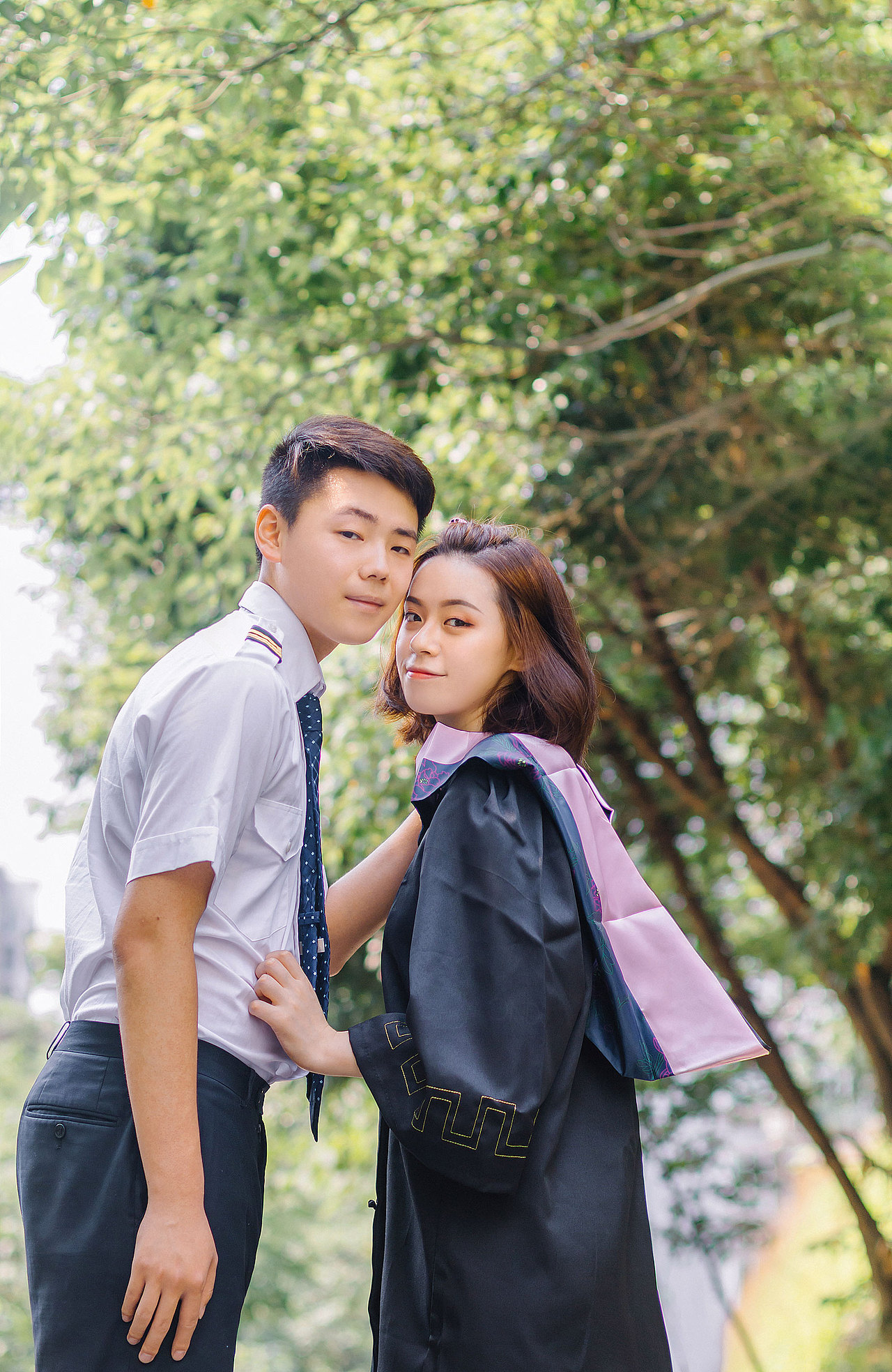 你腼腆的笑容是这故事的开始_银儿漂漂-站酷ZCOOL