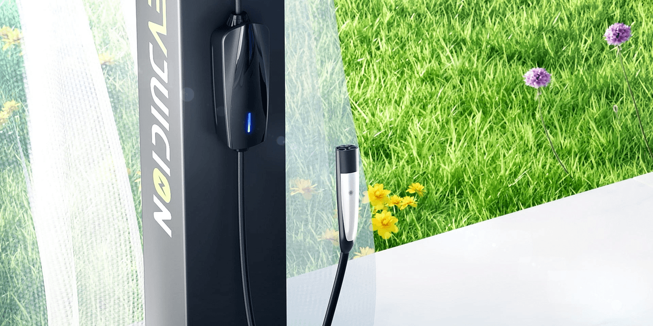 高效便携车充（图ZMzY5MzE4ODcy） - 产品 - 站酷设计师HATUI原创素材 - 站酷ZCOOL