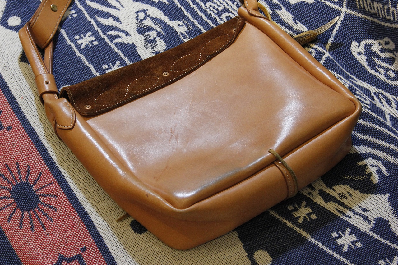 纯手工枥木男士挎包